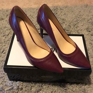 Maroon Nine West pumps